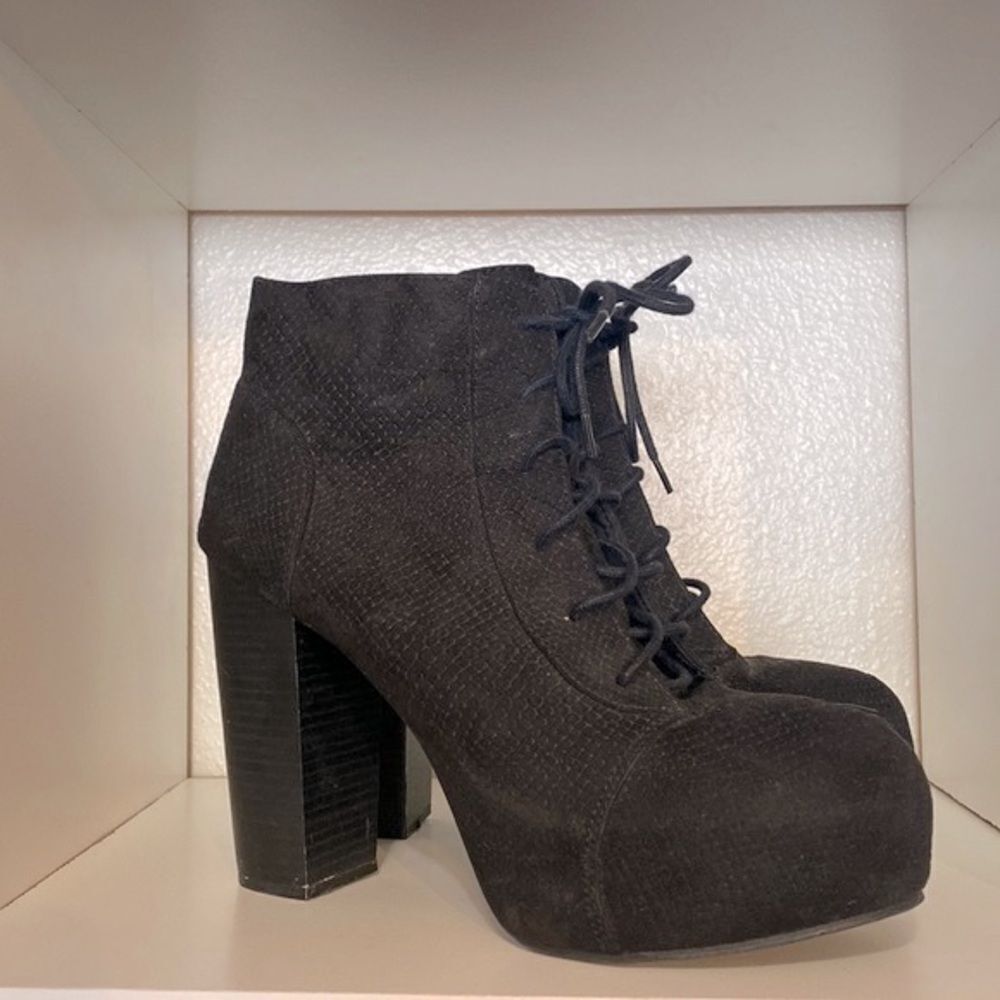 H&M Divided Black Gothic Punk Witchy Platform Lace Up Stacked Heel Ankle Bootie